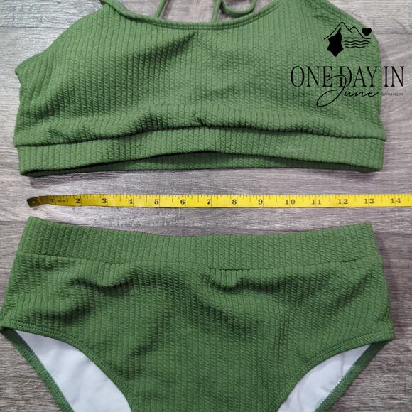 Aleumdr Textured Crop Bikini Swimsuit Size M - Picture 2 of 4